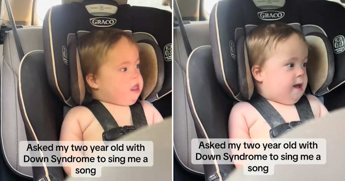 The toddler sitting on his car seat. (Cover Image Source: TikTok | @kpbarrow13)